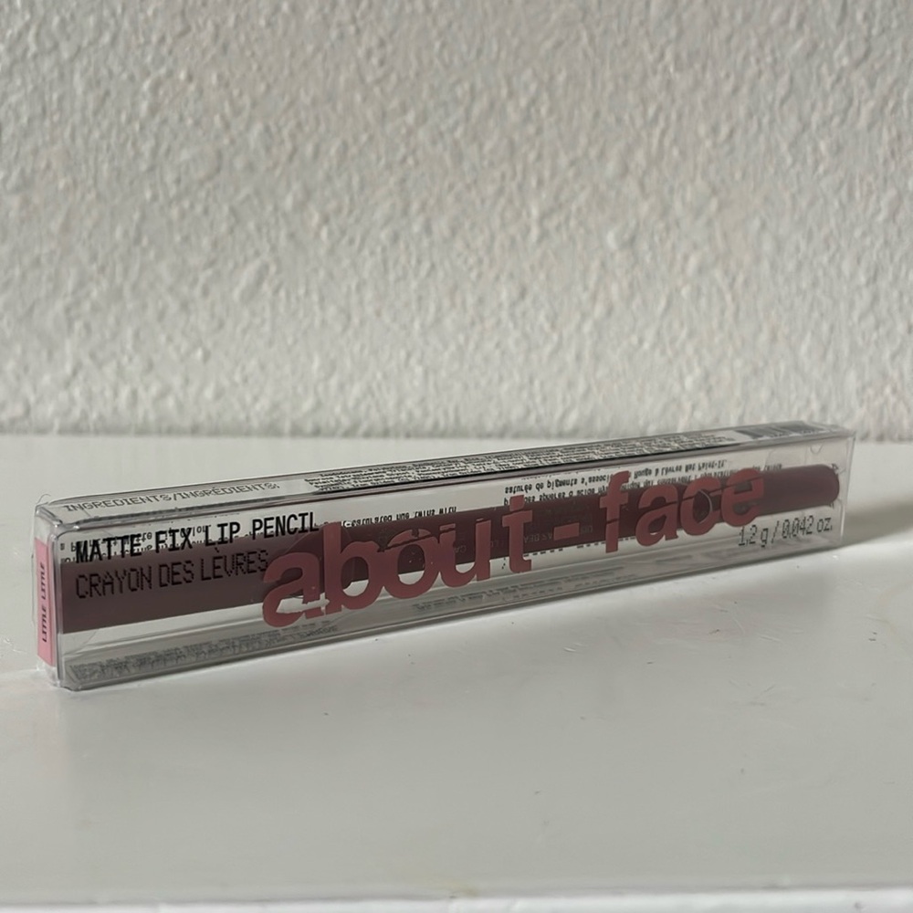 $5💃 ABOUT-FACE Matte Fix Lip Pencil